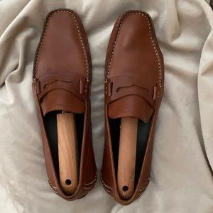 Salvatore Ferragamo Driving Shoe Loafer